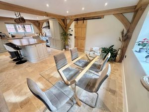 Photo 42- click for photo gallery